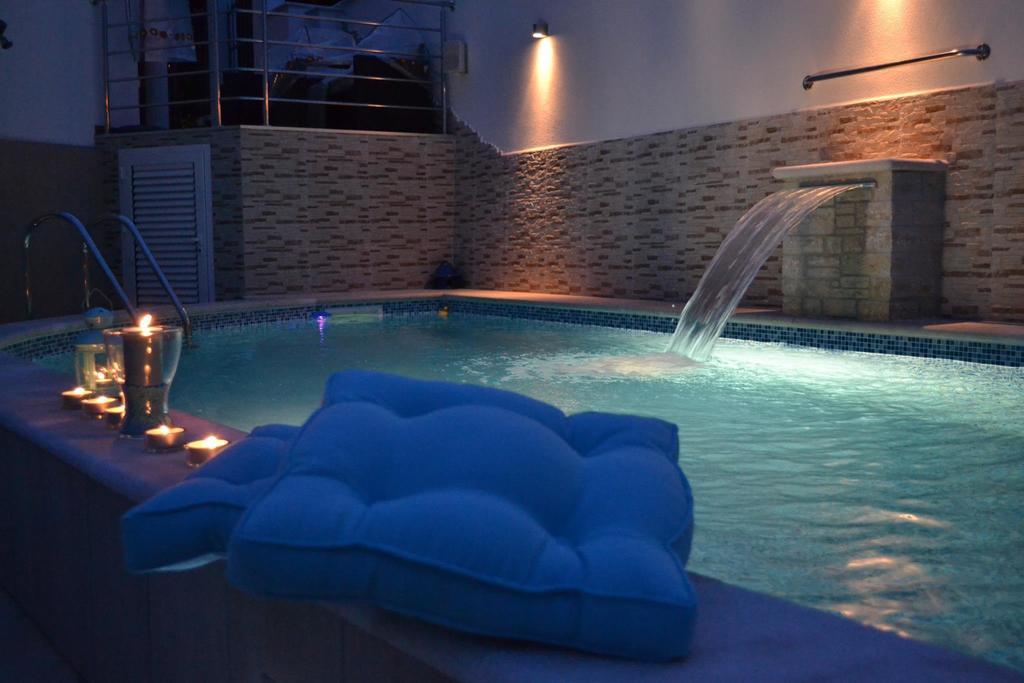 Apartment Villa Holiday II Пула Стая снимка