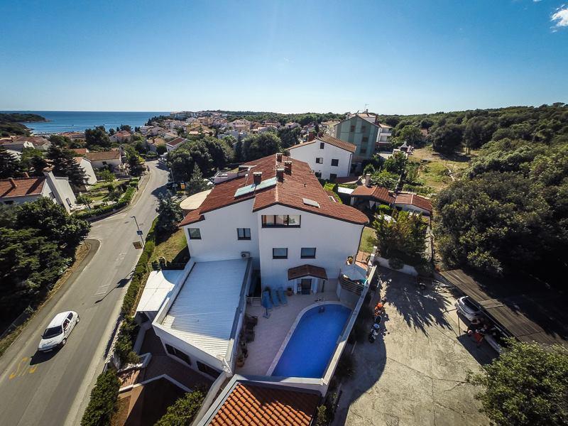 Apartment Villa Holiday II Пула Екстериор снимка